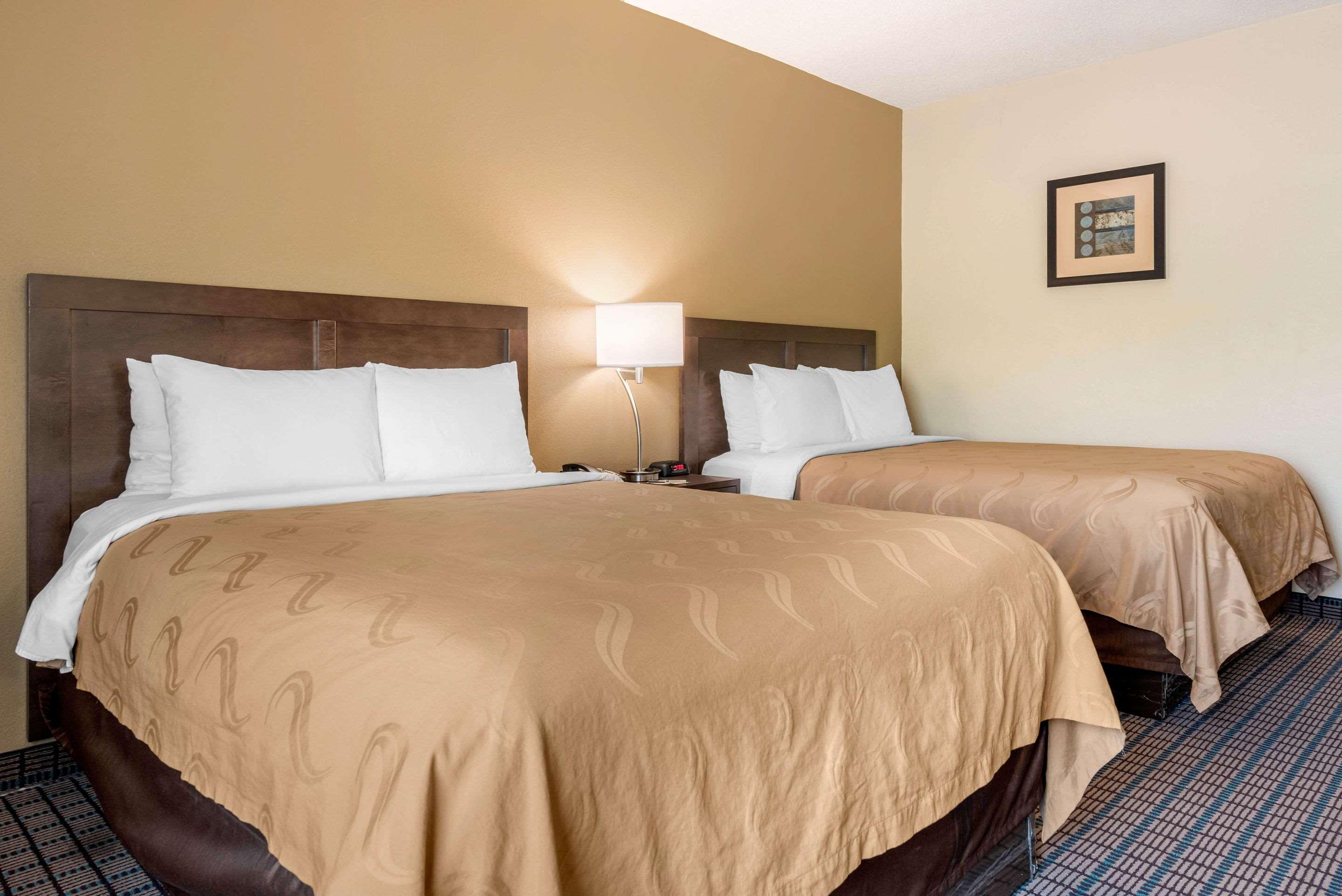 Comfort Inn & Suites Cincinnati Extérieur photo